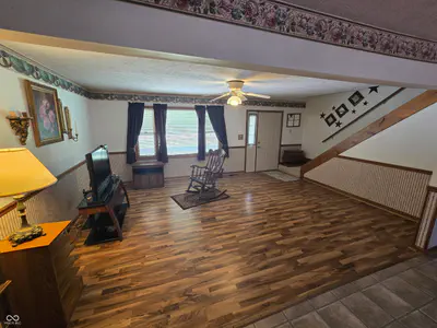 186 Ryan Court, Spencer - 25