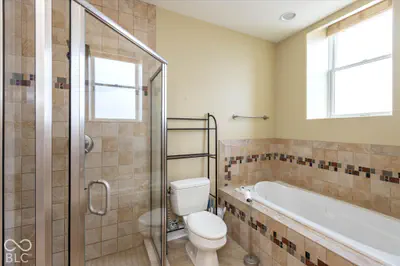 2105 Meridian Street, Indianapolis - 17