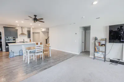 8910 Howlett Lane, Indianapolis - 13
