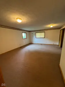 2010 Wheeler Court, Greensburg - 23