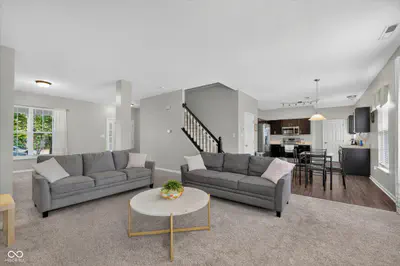 13024 Elster Way, Fishers - 16