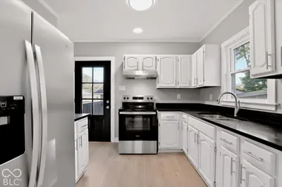 1415 E Castle Avenue, Indianapolis - 19