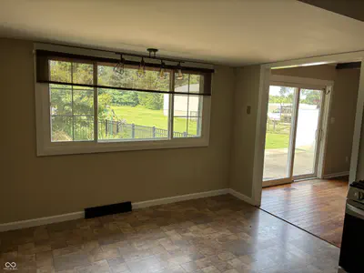 1656 150, Greenfield - 6