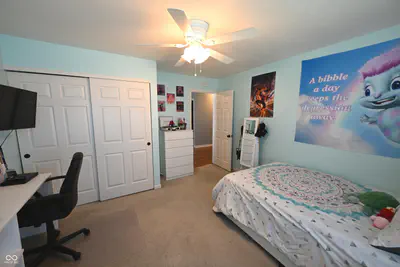 5592 Woodhammer, McCordsville - 33
