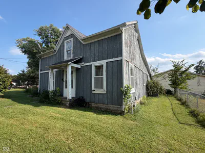 802 9th Street, Bedford - 3