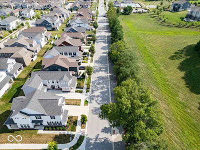 14291 Larson Drive, Carmel - 48