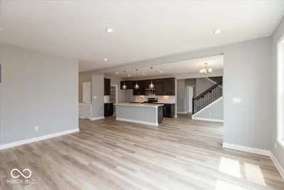 9557 Hemingway Drive, Indianapolis - 11