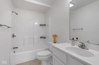 707 Emerald Drive, Lafayette - 64