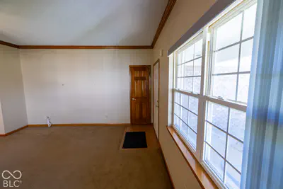 554 Cresthaven Drive, Indianapolis - 16