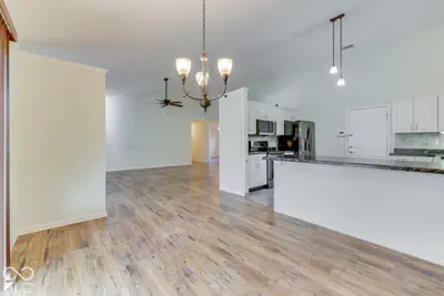 6241 Whitaker Farms Drive, Indianapolis - 11