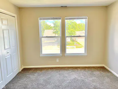 1611 Ashley Drive, Lebanon - 55