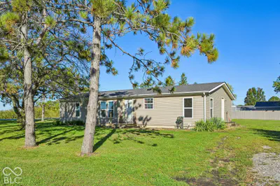 106 Jackson Street, Kirklin - 2