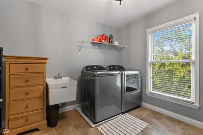 9862 Wading Crane Avenue, Fishers - 46