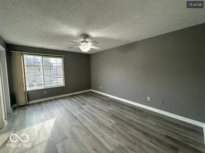 9952 Worthington Boulevard, Fishers - 15