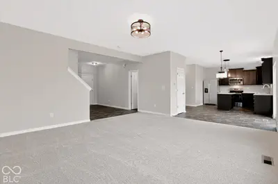 7803 Housefinch Lane, Indianapolis - 11