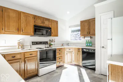5565 Crystal Bay West Drive, Plainfield - 14