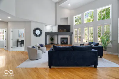 9661 Wading Crane Avenue, Fishers - 10