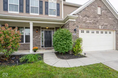 10709 Glenwyck Place, Noblesville - 2