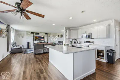 1881 Wynnewood Lane, Avon - 20