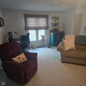 7022 Ivy Lane, New Palestine - 24