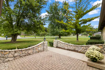 2448 S Sunrise Drive, New Palestine - 6