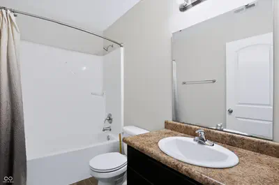 5826 Edelle Drive, Indianapolis - 16