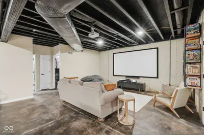 1043 Shadowlawn Avenue, Greencastle - 34