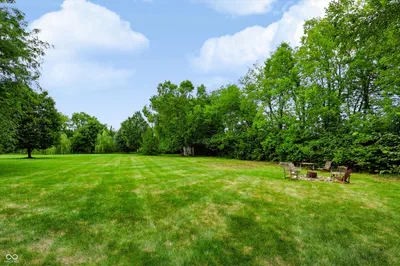 8437 500, Zionsville - 98