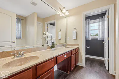 5831 Long Lake Lane, Indianapolis - 27