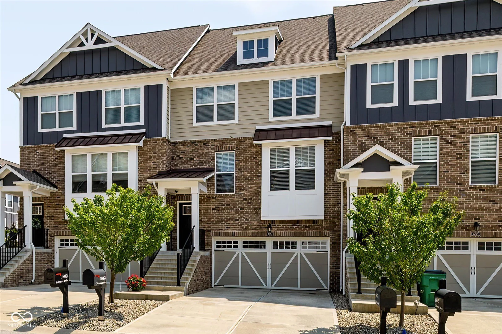 16053 Coleman Drive, Westfield