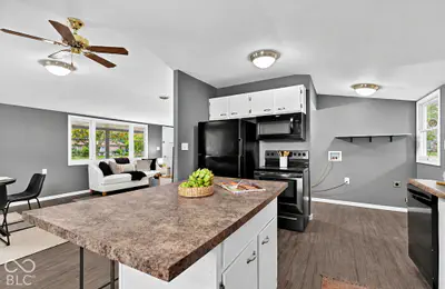 820 E Dunn Avenue, Muncie - 19