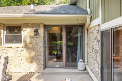 531 Village Drive, Carmel - 40