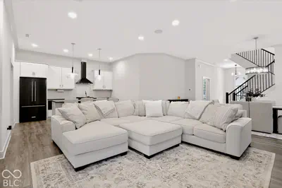 9869 Northern Lights Lane, Carmel - 16