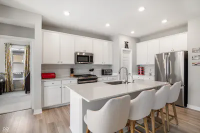 5189 Bayberry Court, Whitestown - 14
