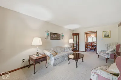592 Echo Bend Boulevard, Greenwood - 19