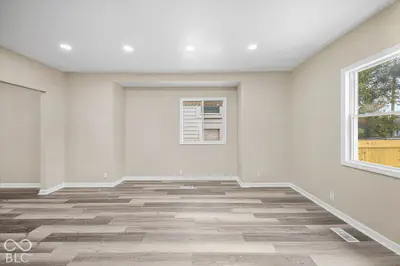 340 N Tacoma Avenue, Indianapolis - 11