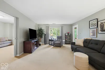 558 Hunters Drive, Carmel - 9