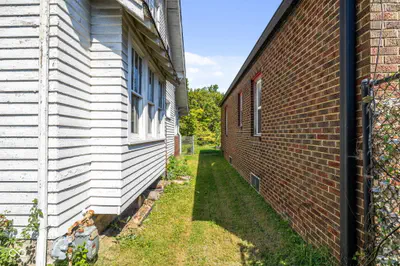 2619 Brookside Parkway South Drive, Indianapolis - 22
