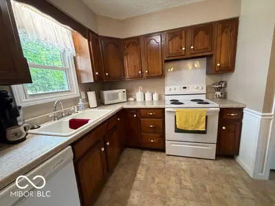 420 Phelps Drive, New Castle - 7
