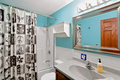 14 Rodney Court, Beech Grove - 18