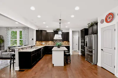 927 Racetime Road, Westfield - 29