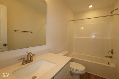 11244 Hobbsbrook Drive, Noblesville - 7