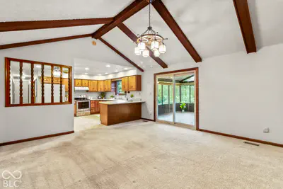 2448 S Sunrise Drive, New Palestine - 19