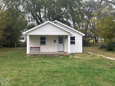 411 Spencer Drive, Alexandria