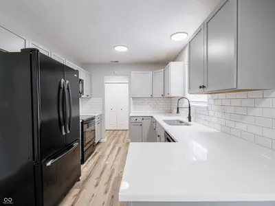 7204 Kidwell Drive, Indianapolis - 20