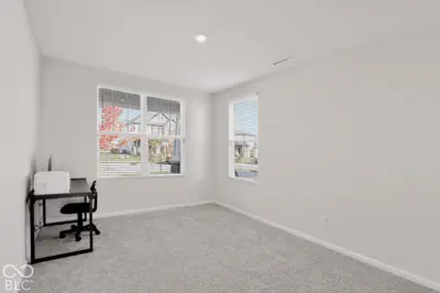 19060 Seaforth Way, Westfield - 20