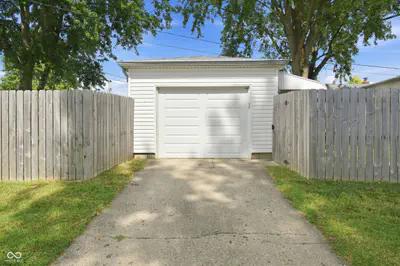 202 N 18th Avenue, Beech Grove - 40
