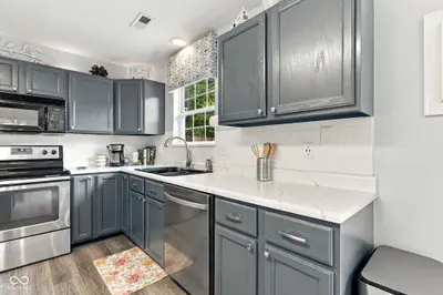 6537 Mallard Landing, Fishers - 7