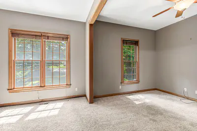 1332 S Oak Ridge Lane, Crawfordsville - 29
