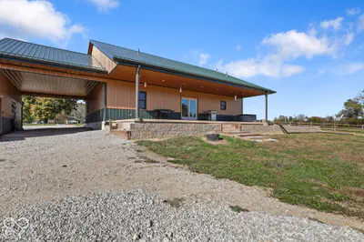 11108 N Us Highway 231, Cloverdale - 45